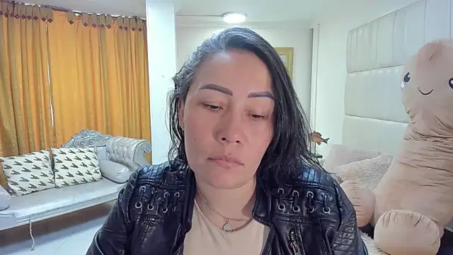 gaby trent online show from 12/05/25, 03:10