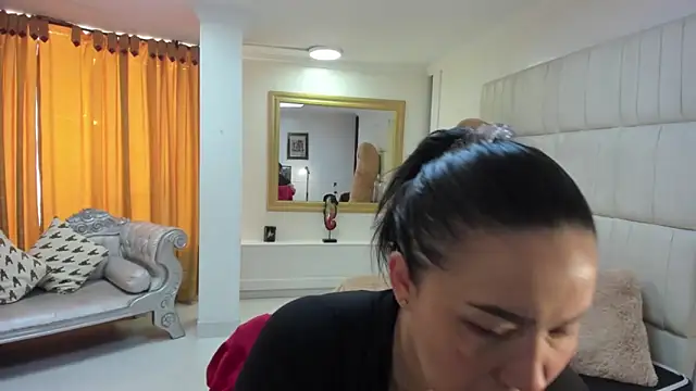 gaby trent online show from 11/27/25, 01:11