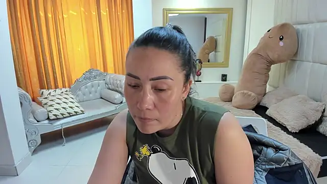 gaby trent online show from 11/18/25, 02:53