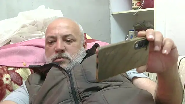 husoizmir online show from 05/18/26, 03:39