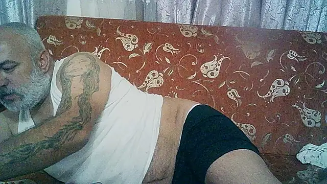 Snapshot of husoizmir chatting on 03/17/25, 09:13 husoizmir online show from 03/17/25, 09:13