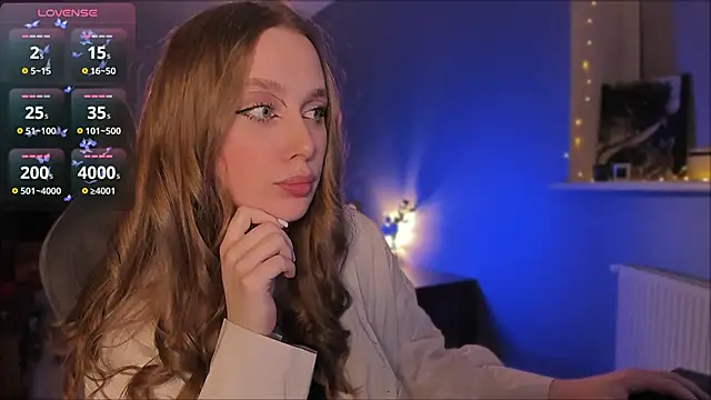 Snapshot of Rachel_Ro chatting on 12/11/24, 02:09 Rachel Ro online show from 12/11/24, 02:09