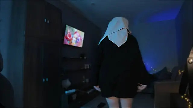 Snapshot of Rachel_Ro chatting on 01/22/25, 10:18 Rachel Ro online show from 01/22/25, 10:18