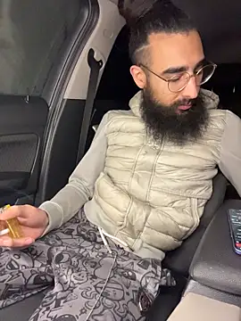 Av0caT online show from 12/17/25, 12:37