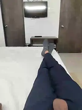 Snapshot of GUJJU_GUJARATI chatting on 02/22/25, 09:45 GUJJU GUJARATI online show from 02/22/25, 09:45