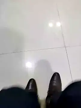 Snapshot of GUJJU_GUJARATI chatting on 12/19/24, 10:34 GUJJU GUJARATI online show from 12/19/24, 10:34