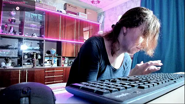 pa1e pr1ncess online show from 09/11/25, 07:08