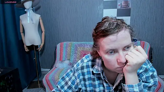 pa1e pr1ncess online show from 10/18/25, 07:43