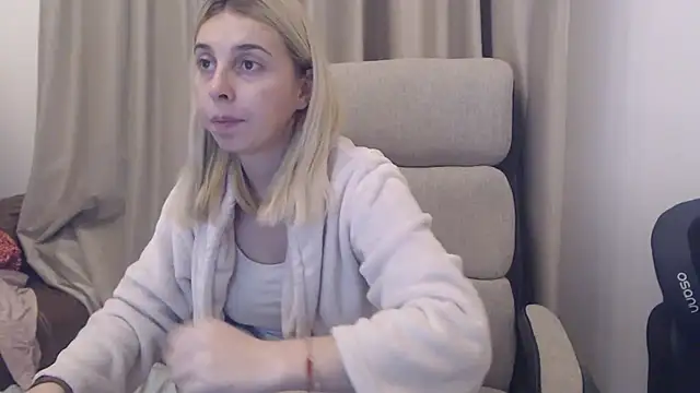 Aliss Hottie online show from 11/03/25, 08:34