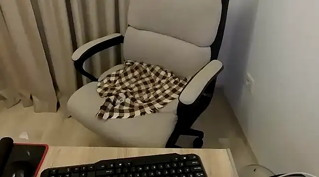 Aliss Hottie online show from 02/02/25, 01:55