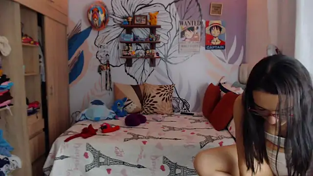 LinzyBaner online show from 10/09/25, 11:16