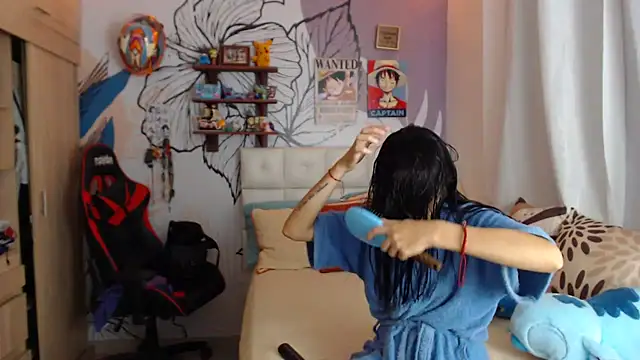 LinzyBaner online show from 09/26/25, 11:22