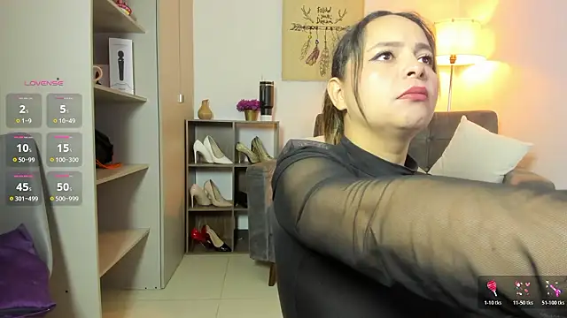 samantha hot20 online show from 02/12/26, 01:11