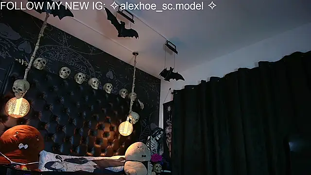 AlexHoe  online show from 05/22/26, 06:39