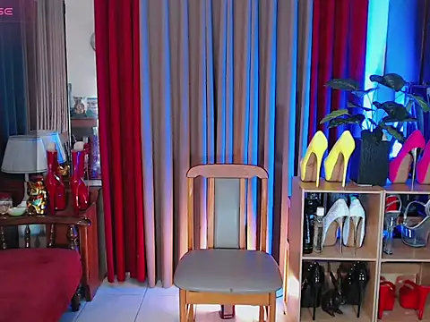 Snapshot of bubblebuttkate chatting on 02/23/26, 05:30 bubblebuttkate online show from 02/23/26, 05:30