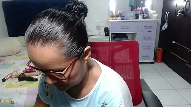 pervert mommy  online show from 02/14/26, 10:15