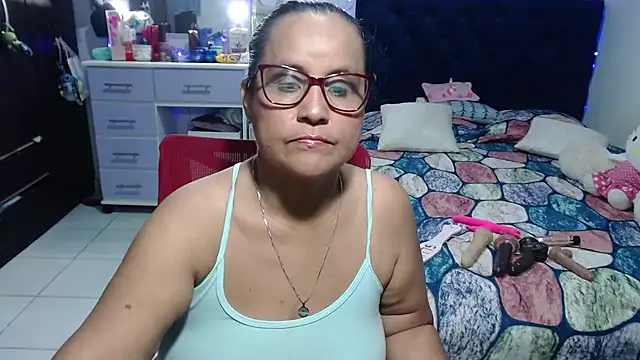 pervert mommy  online show from 05/29/26, 09:48