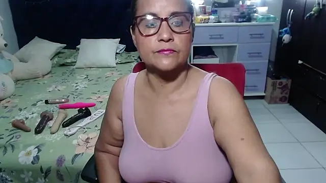 pervert mommy  online show from 03/20/26, 10:27