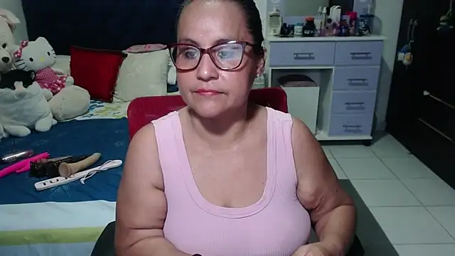 pervert mommy  online show from 11/26/25, 10:37