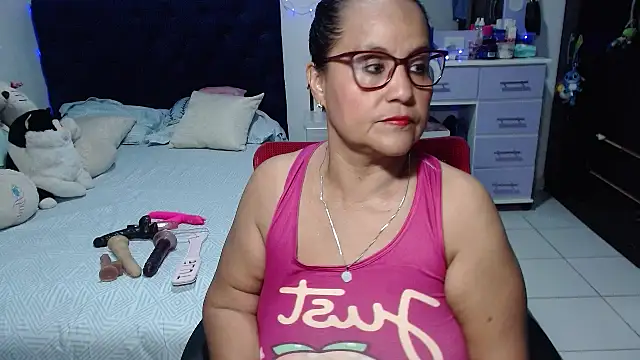 pervert mommy  online show from 05/12/26, 10:10