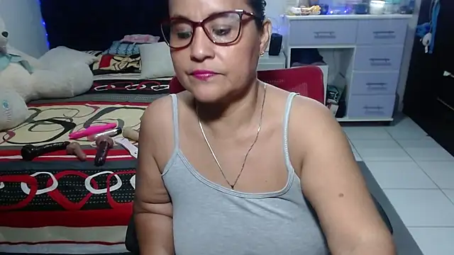 pervert mommy  online show from 04/04/26, 10:55