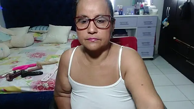 pervert mommy  online show from 02/10/26, 10:36