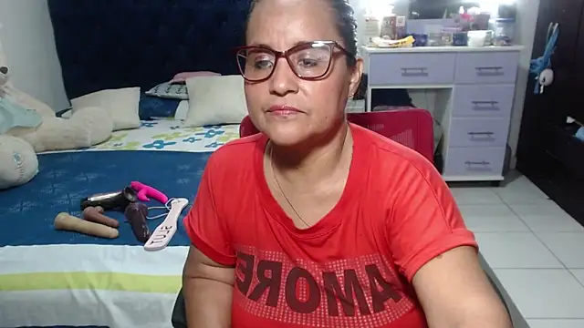 pervert mommy  online show from 04/08/26, 11:12