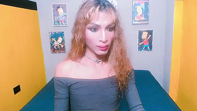 Snapshot of marilynlatinhot chatting on 12/18/25, 08:34 marilynlatinhot online show from 12/18/25, 08:34