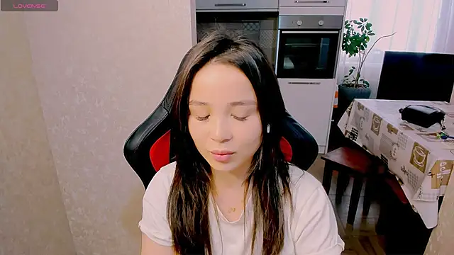 AyaMoon online show from 11/10/25, 06:51