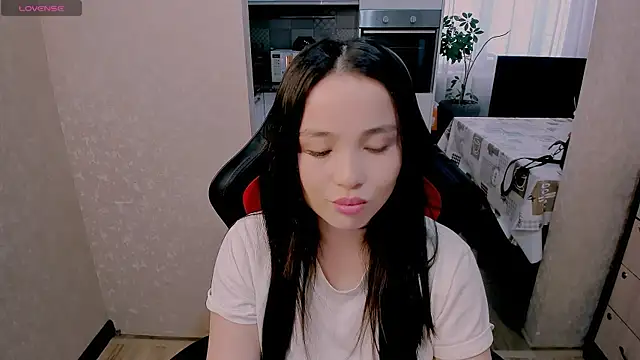 AyaMoon online show from 11/19/25, 04:56