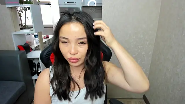 Snapshot of AyaMoon chatting on 09/16/25, 05:19 AyaMoon online show from 09/16/25, 05:19
