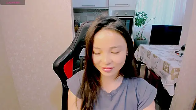 AyaMoon online show from 11/11/25, 04:40