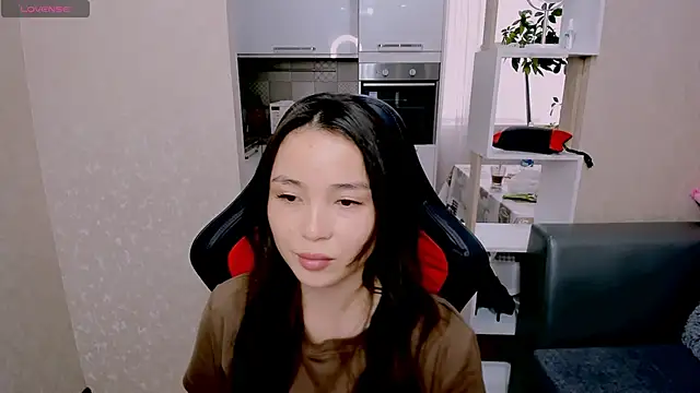 Snapshot of AyaMoon chatting on 10/09/25, 05:19 AyaMoon online show from 10/09/25, 05:19