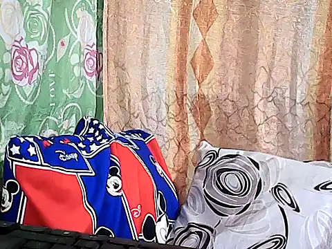 hotwetgran online show from 11/21/25, 11:48