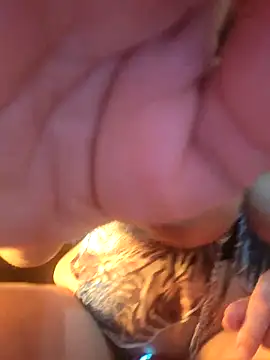 LAURAFOCOSA online show from 03/06/26, 11:00