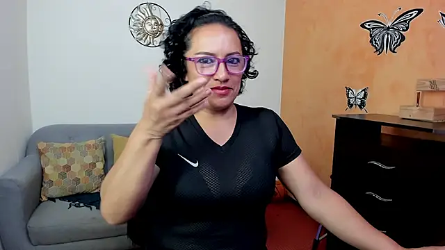 scarlet wet online show from 05/06/26, 10:25