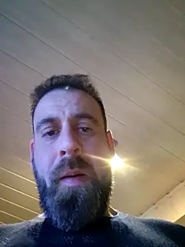 Snapshot of AquaMenn chatting on 05/19/26, 12:15 AquaMenn online show from 05/19/26, 12:15