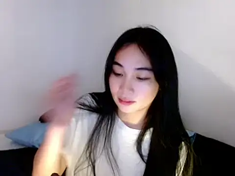 SweetLilly 18 online show from 03/04/25, 04:17
