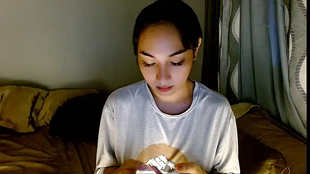 SweetLilly 18 online show from 03/04/26, 03:58