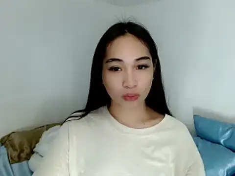 SweetLilly 18 online show from 03/23/25, 02:48