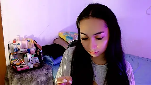 SweetLilly 18 online show from 11/08/25, 02:04