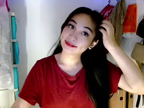 SweetLilly 18 online show from 03/13/25, 06:16