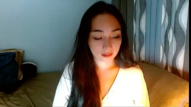 SweetLilly 18 online show from 02/25/26, 01:00