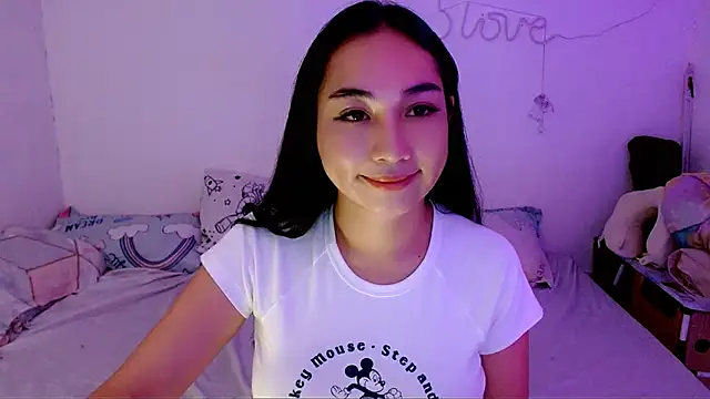 SweetLilly 18 online show from 09/14/25, 04:35
