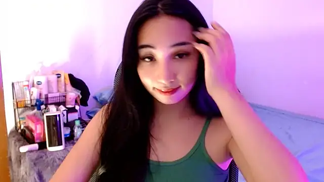 SweetLilly 18 online show from 11/17/25, 03:54