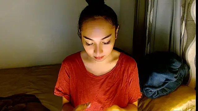 SweetLilly 18 online show from 03/03/26, 03:02