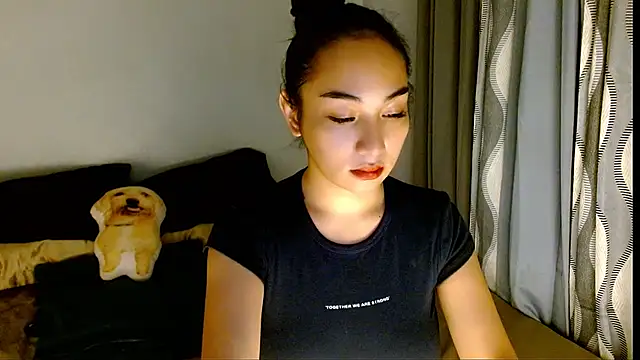 SweetLilly 18 online show from 03/27/26, 05:38