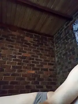 Snapshot of Kissingplay chatting on 11/07/25, 07:18 Kissingplay online show from 11/07/25, 07:18