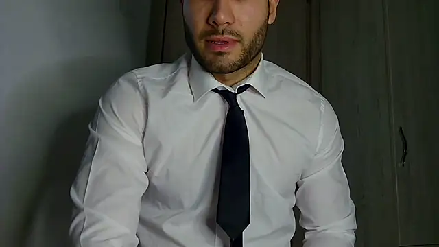 Justynn1 online show from 04/05/26, 09:32