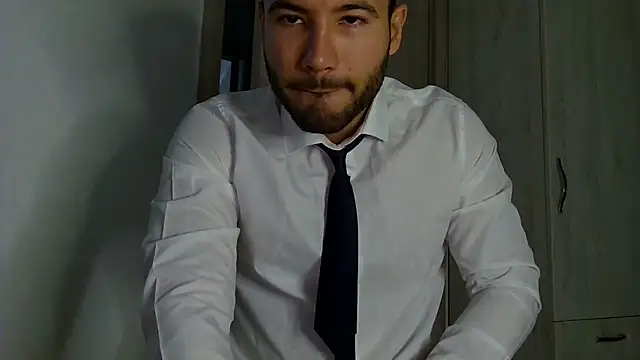 Justynn1 online show from 09/26/25, 05:03